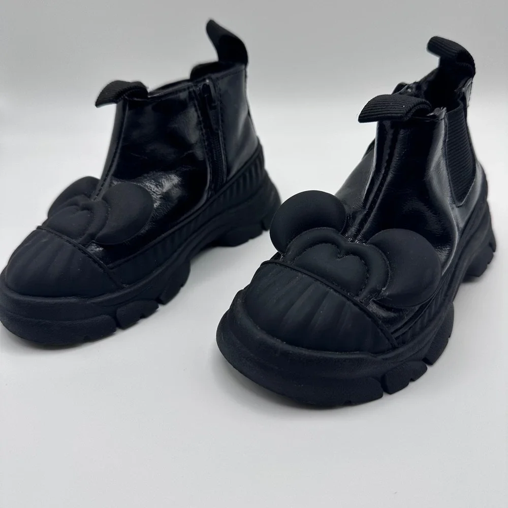 Zara Kids Disney Mickey Mouse Black Glossy Ankle Boots Chunky Lug Sole‎ 21